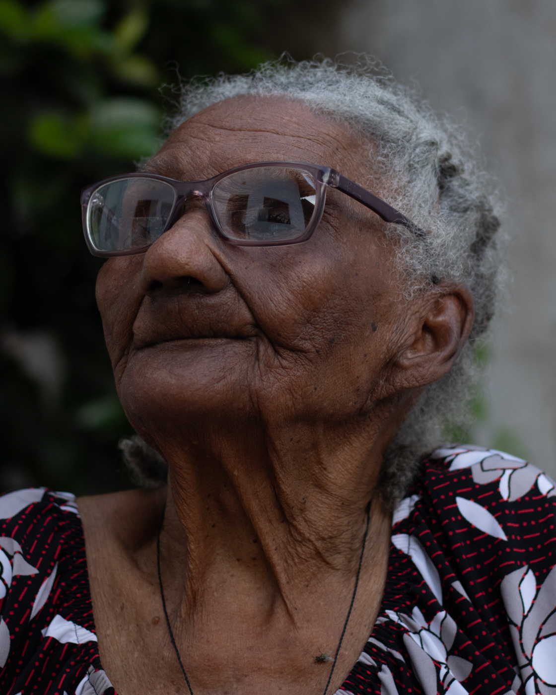 Generina, 109 years old, the eldest known benzedeira in Araçuaí.